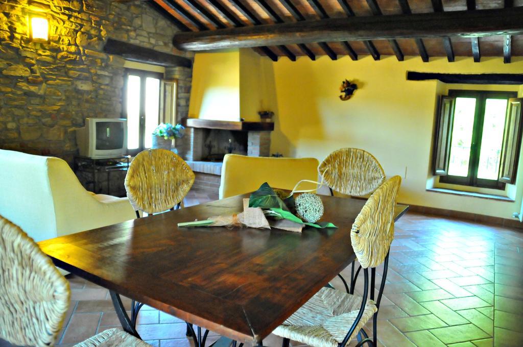 Agriturismo Popolano Di Sotto Marradi Zimmer foto